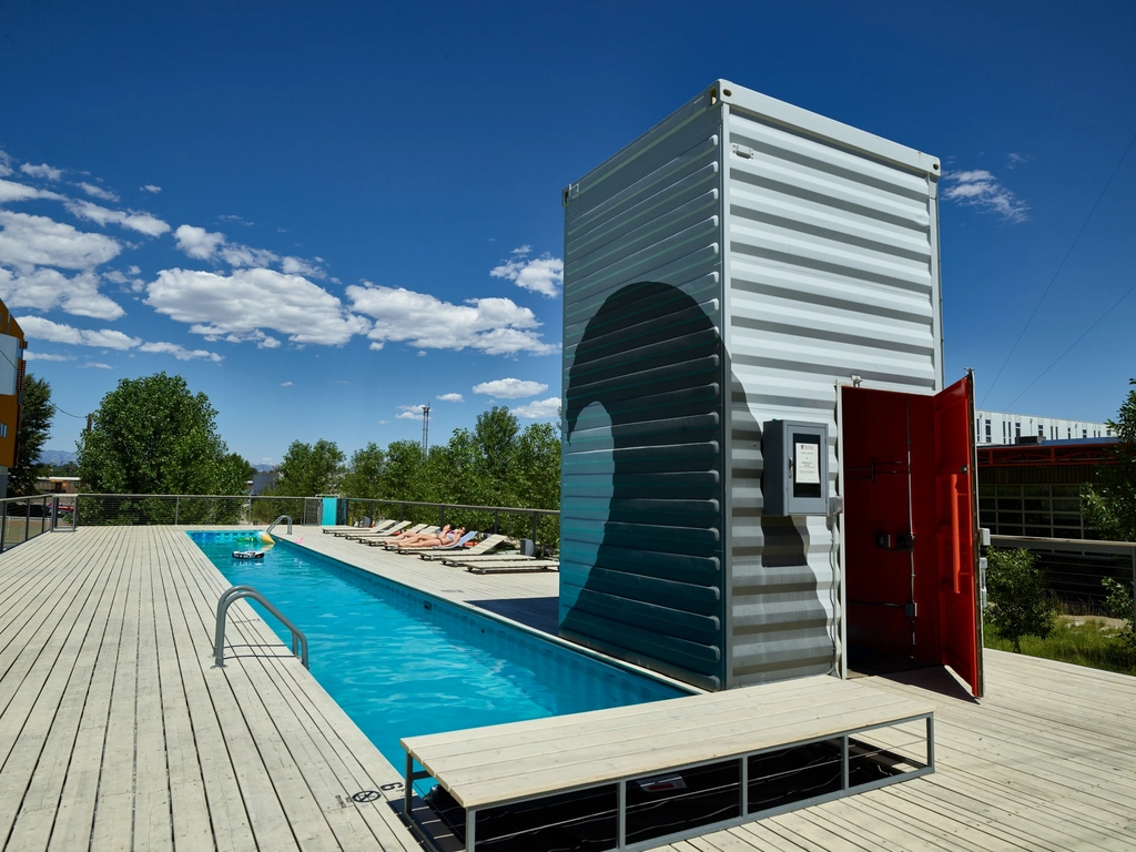 "swimming pool supply building made" by Carol M Highsmith is marked with CC0 1.0. To view the terms, visit https://creativecommons.org/publicdomain/zero/1.0/.