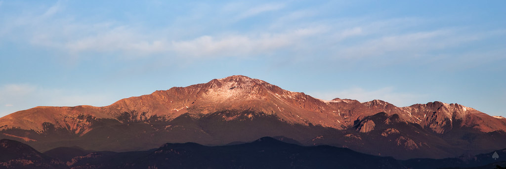 "Pikes Peak Sunrise" by daspader is licensed under CC BY 2.0.