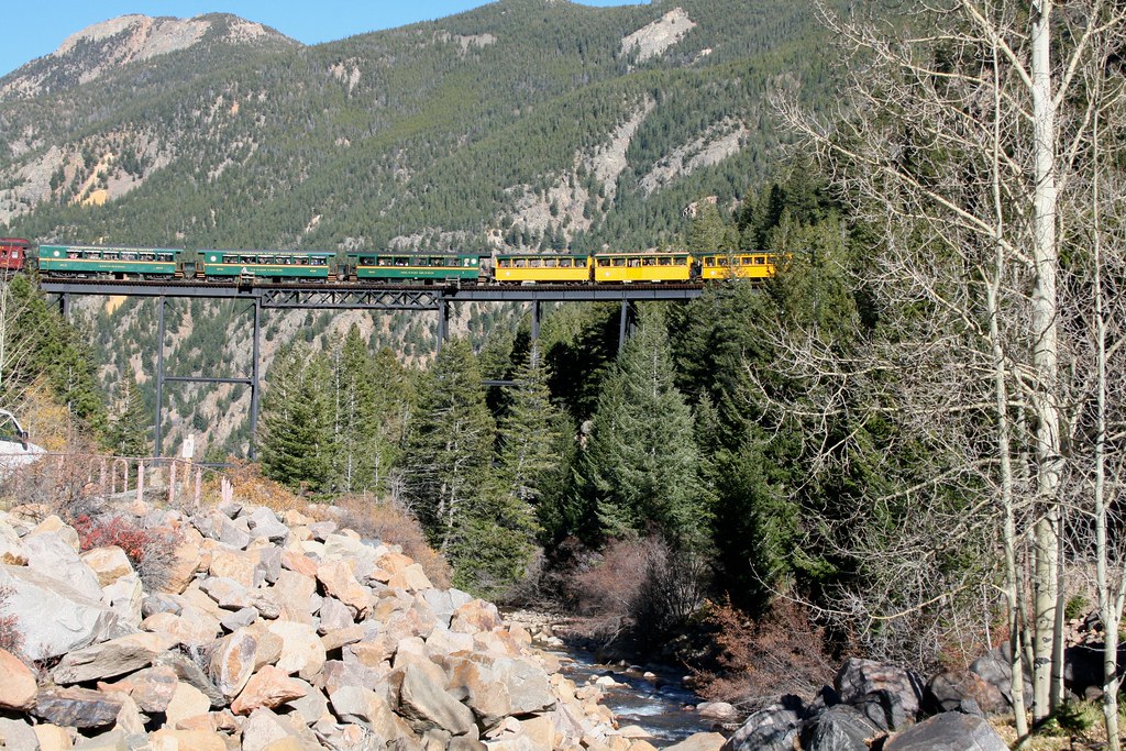 "Georgetown Loop Railroad" by designsbykari is licensed under CC BY 2.0.