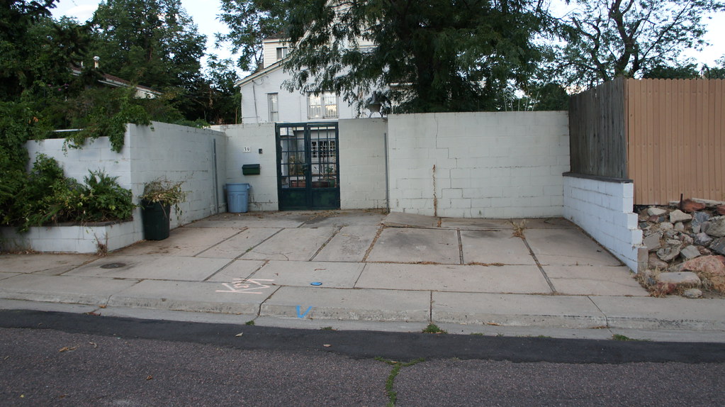 "Denver Neighborhoods - House #2, Photo 2" by Aranami is licensed under CC BY 2.0.