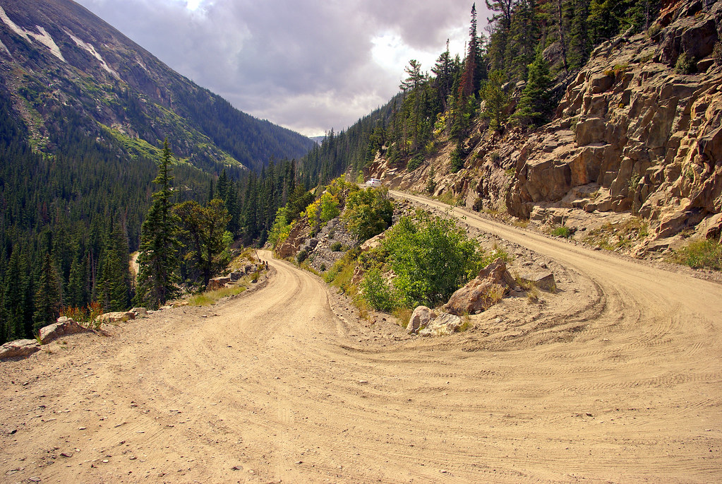 "Switchback on Old Fall River Road, Rocky Mountain National Park, Colorado, September 5, 2009 (Pentax K10D)" by exit78 is marked with CC0 1.0. To view the terms, visit https://creativecommons.org/publicdomain/zero/1.0/.