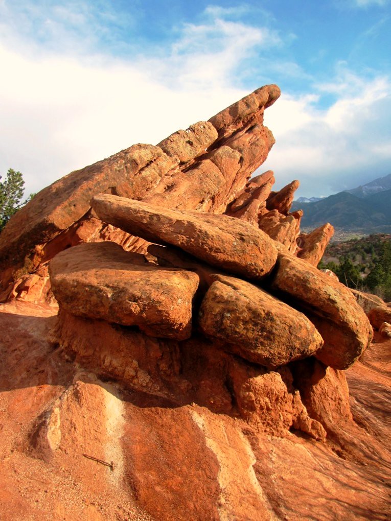 "Garden of the Gods, Colorado" by John William Hammond is licensed under CC BY-SA 2.0.