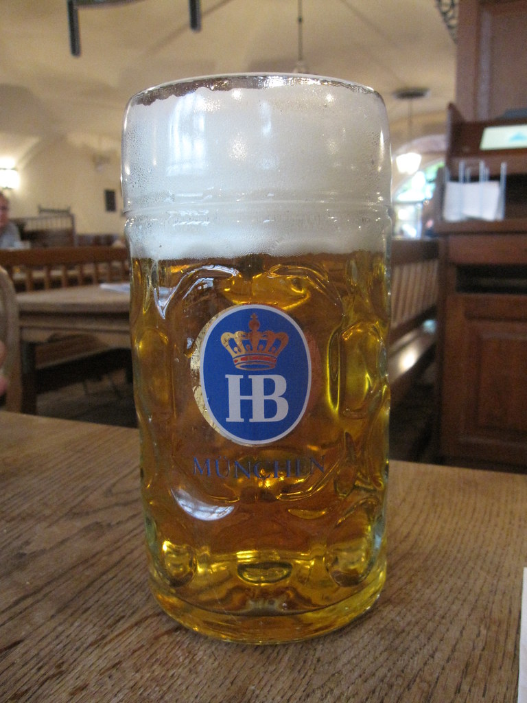 "Hofbräu München Oktoberfestbier" by Bernt Rostad is licensed under CC BY 2.0.