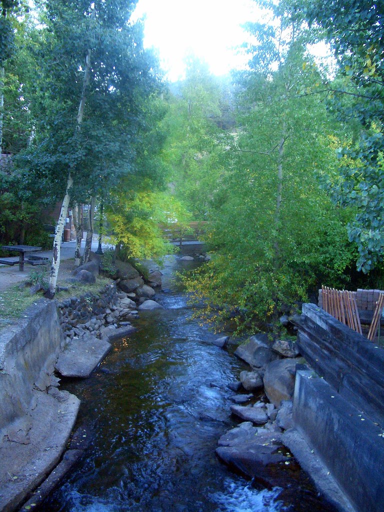"Downtown Estes Park, CO" by Staeiou is licensed under CC BY-SA 2.0.